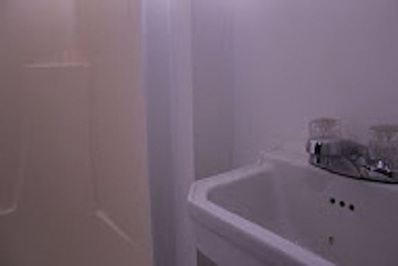 5th image of 21 W University Ave