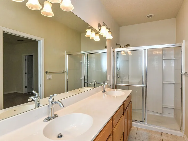 3746 82nd Avenue Cir E #102 — Photo 11