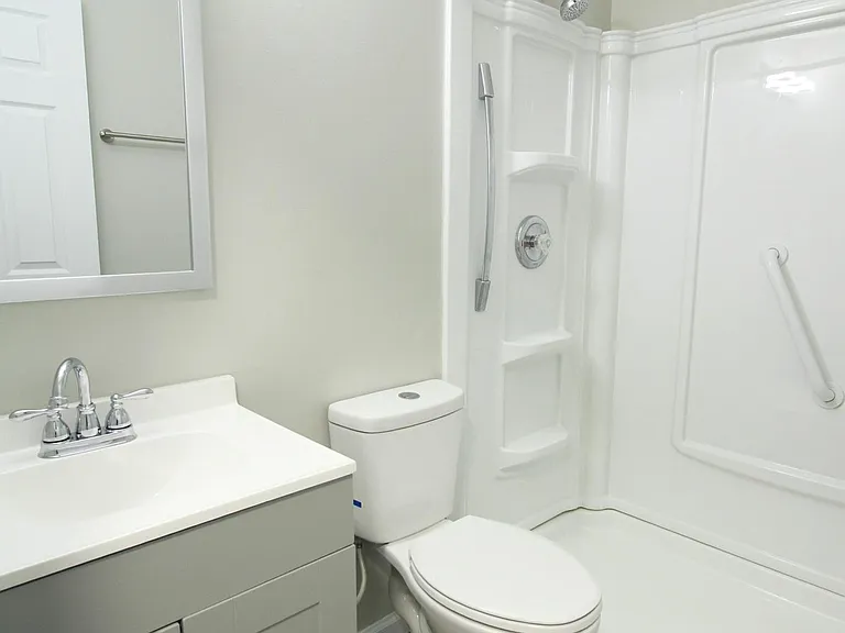 Full bathroom