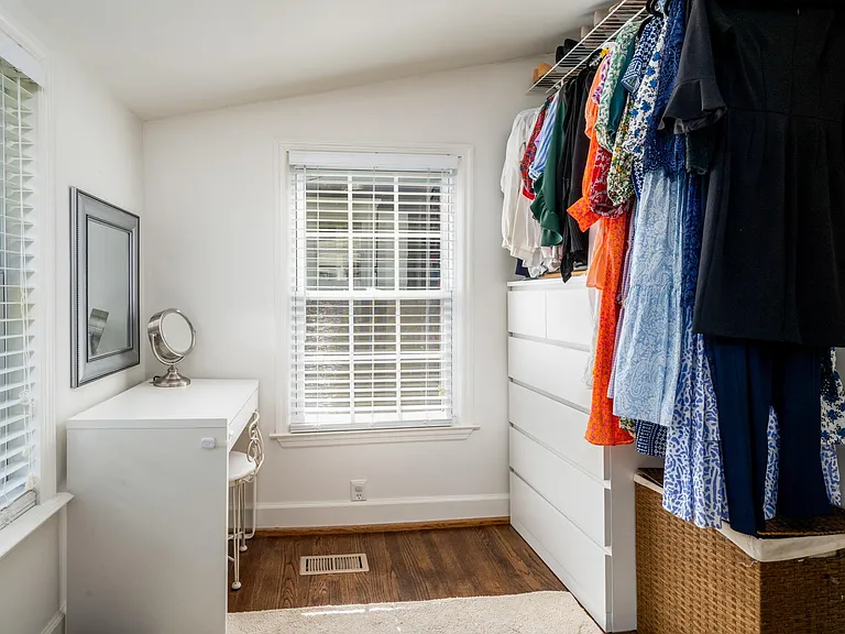 2319 English Village Ln — Photo 19