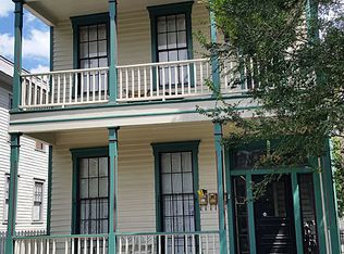 308 E Waldburg St, Savannah, GA 31401