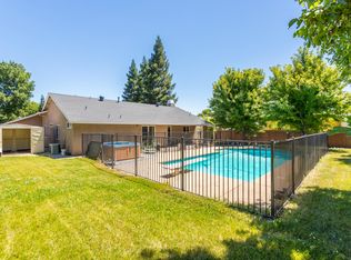 3960 Bristol Dr, Redding, CA 96002