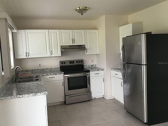 3rd image of 7195 Arab Ct
