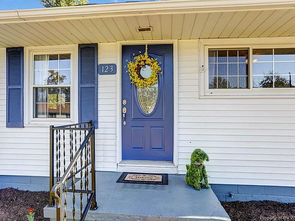 3rd image of 123 Nelson Dr