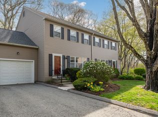 11 Strathmore Ln #11, Madison, CT 06443