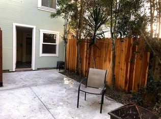 530 Hugo St #B, San Francisco, CA 94122