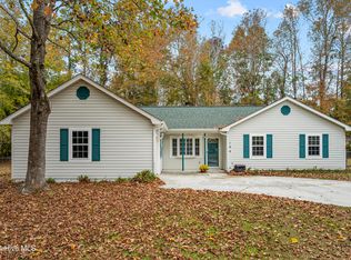 104 Donna Ct, Hubert, NC 28539