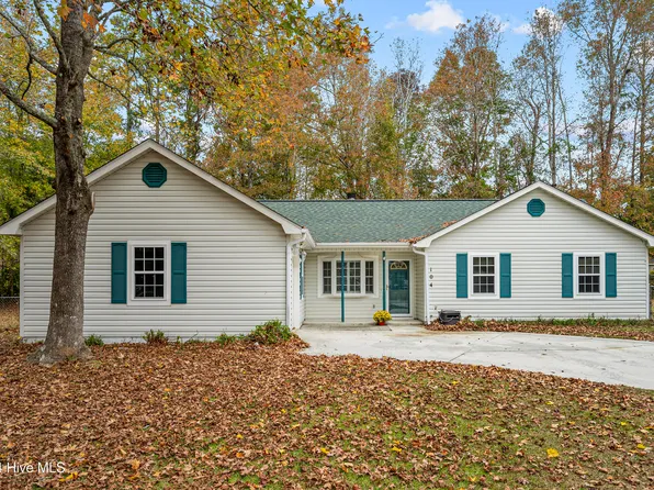 104 Donna Court, Hubert, NC 28539