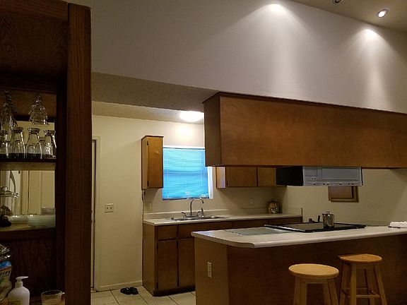 2nd image of 1821 E Lake Dr