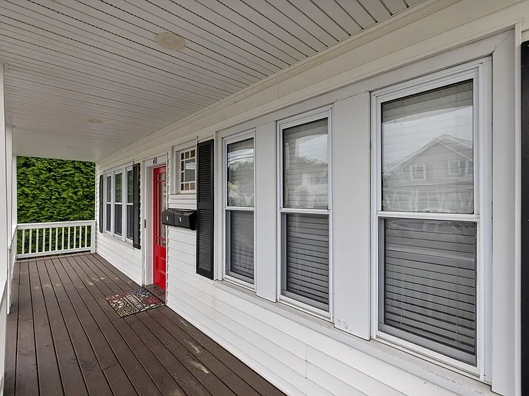 County St — Photo 29