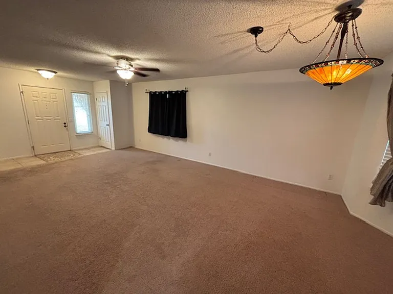 2150 W Hamilton Ave — Photo 8