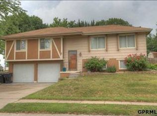 7216 S 137th Ave, Omaha, NE 68138