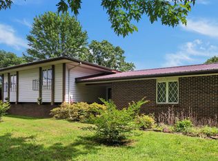 3940 Gilead Church Rd, Simpson, IL 62985