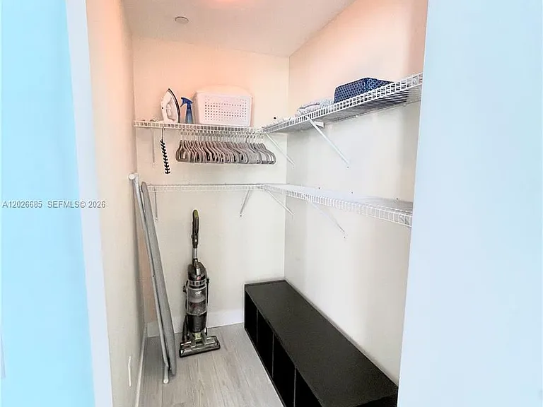 350 NE 24th St #709 — Photo 11