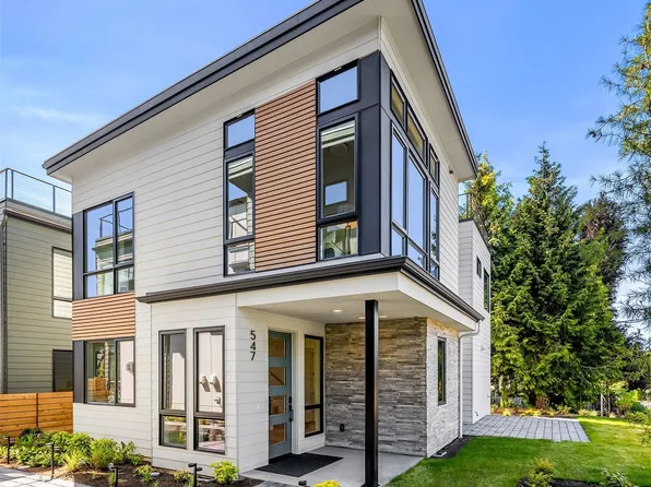547 16th Avenue W, Kirkland, WA 98033