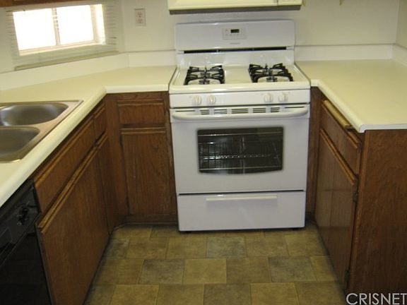 4th image of 23807 Del Monte Dr Unit 132