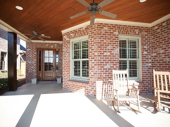 5th image of 122 Lake Village Dr