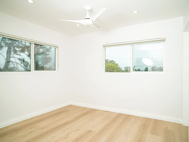 5203 Nutmeg St — Photo 24