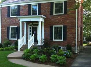 131 Clara Ave, Saint Louis, MO 63119