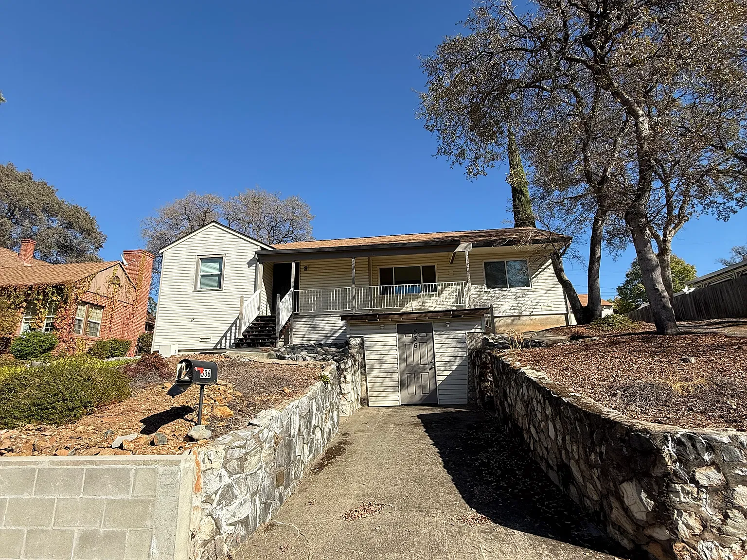 3 bed, 1835 sqft, $2,800 — Photo 1