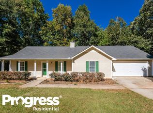 311 Courtney Ln, Locust Grove, GA 30248