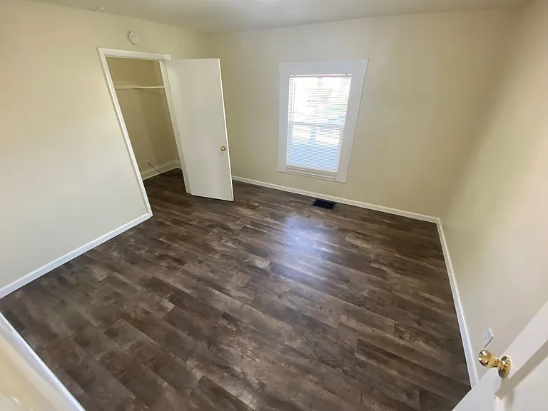 4149 Grant St — Photo 10