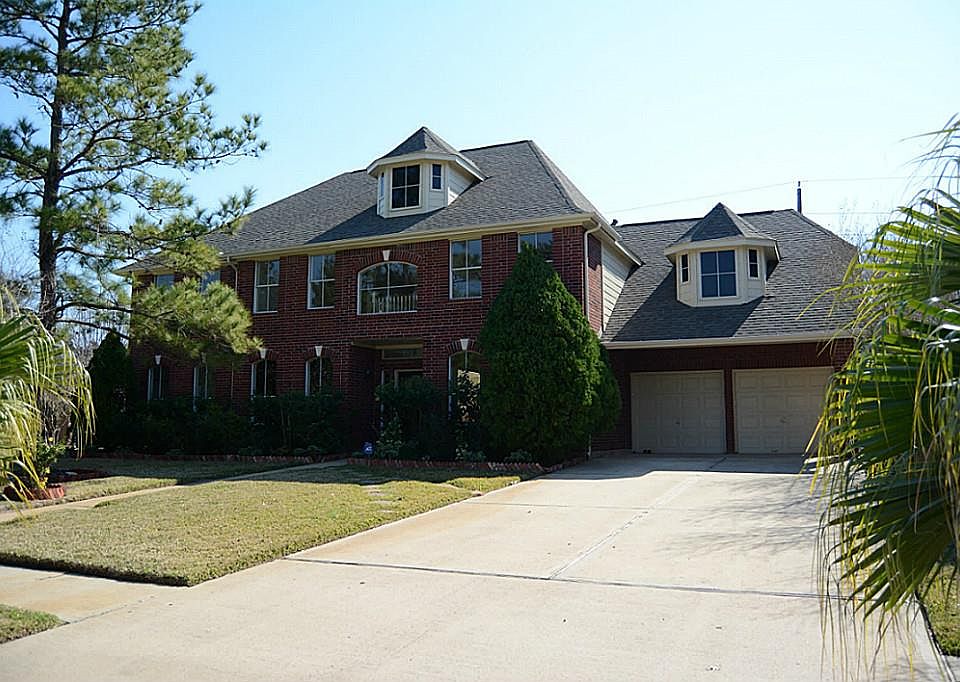 1st image of 21403 Sand Bunker Cir