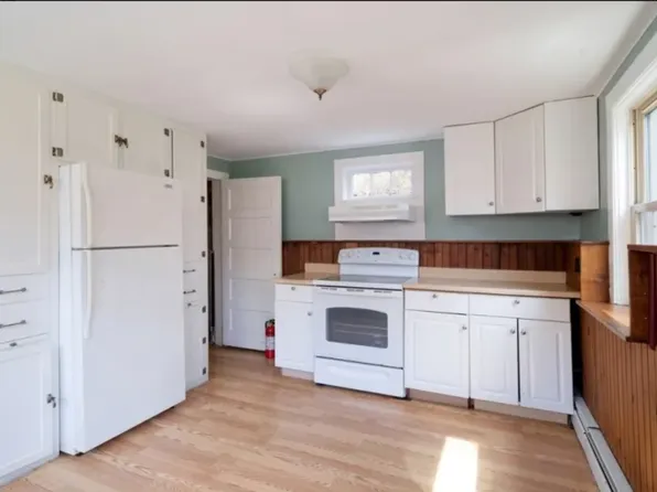 20 Pleasant Grove Rd, Long Valley, NJ 07853