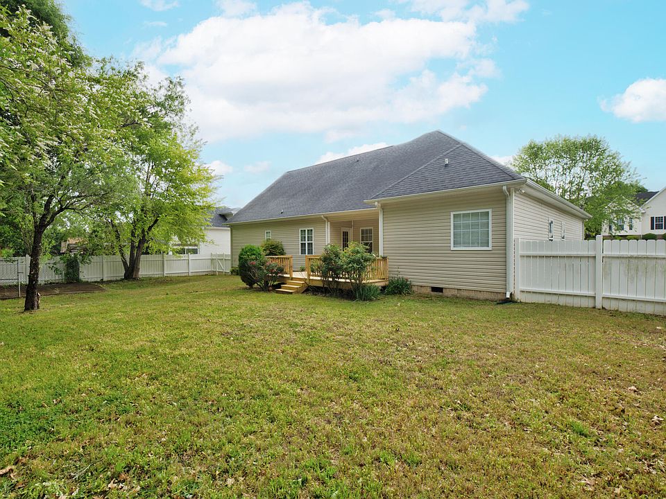 1st image of 7728 Prince Dr