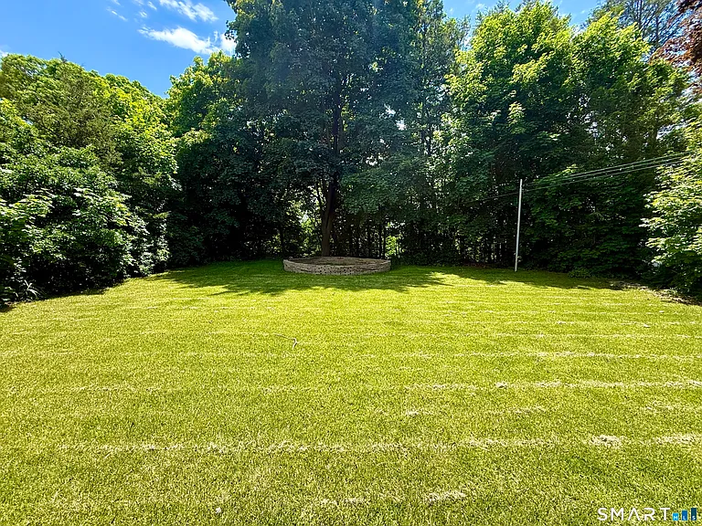 5 Hotchkiss Ter — Photo 23
