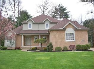 312 Aspen Dr, Dover, OH