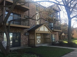 809 S Dwyer Ave APT B, Arlington Heights, IL 60005