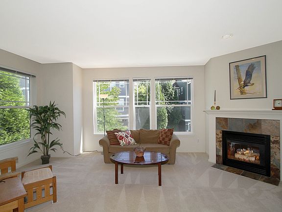 2nd image of 16205 NE 90th Ct #4004