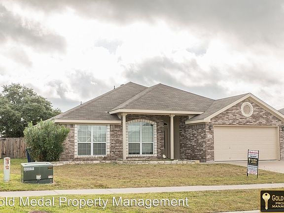 2nd image of 2404 Isabelle Dr