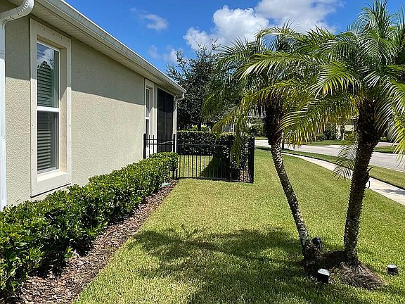 5th image of 273 Birkdale Dr