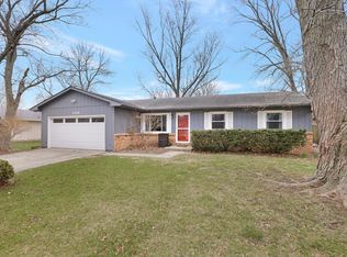2018 Winchester Dr, Champaign, IL