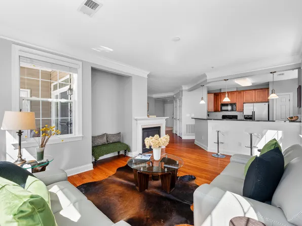 10411 Rosegate Ct Unit 203, Raleigh, NC 27617