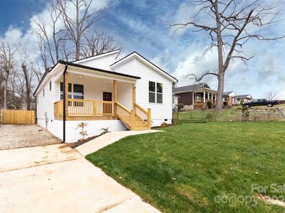 1719 Newcastle St, Charlotte, NC, 28216