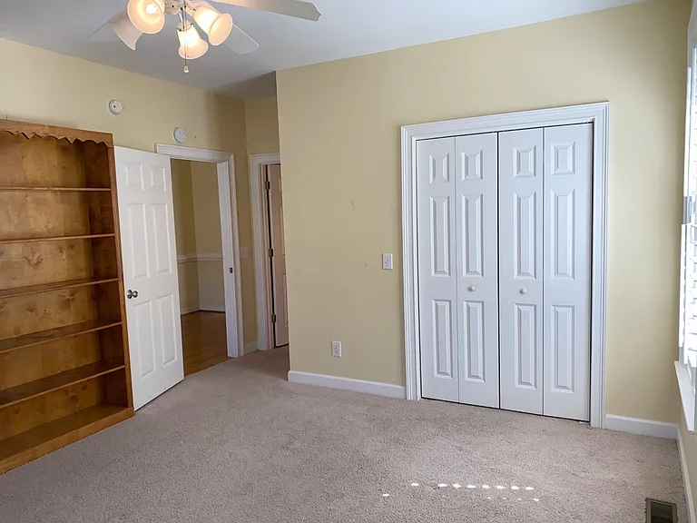 606 Trillium Ct — Photo 16