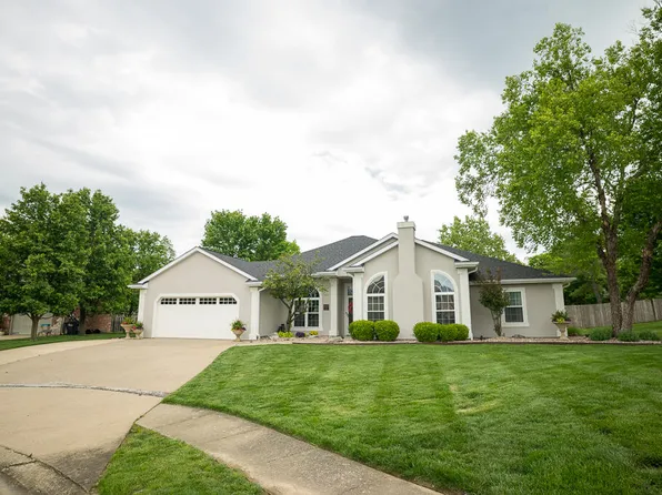 4421 Glen Eagle Dr, Columbia, MO 65203