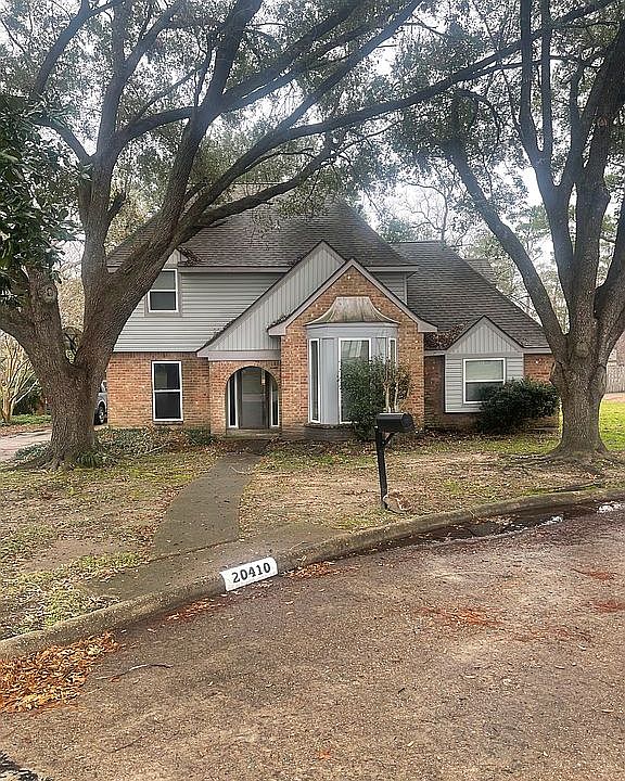 2nd image of 20410 Prince Edward Ct