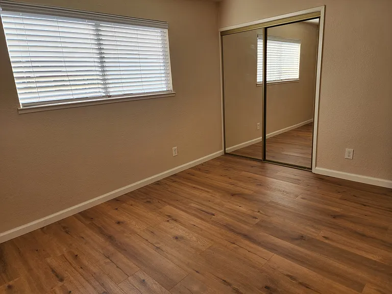 725 Pope Dr #C — Photo 17