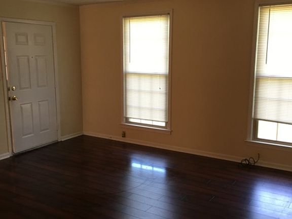 2nd image of 392 Albright Ln #C