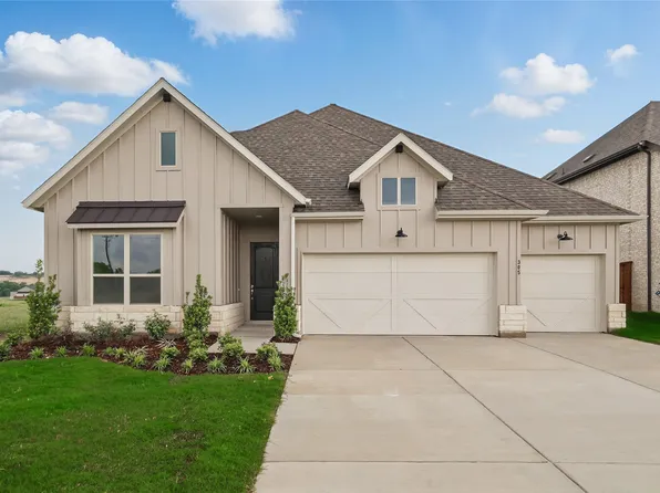 305 Fire Blade Dr, Aledo, TX 76008