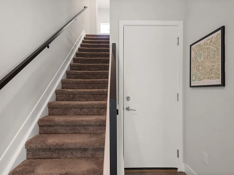 5527 W 10th Ave — Photo 10