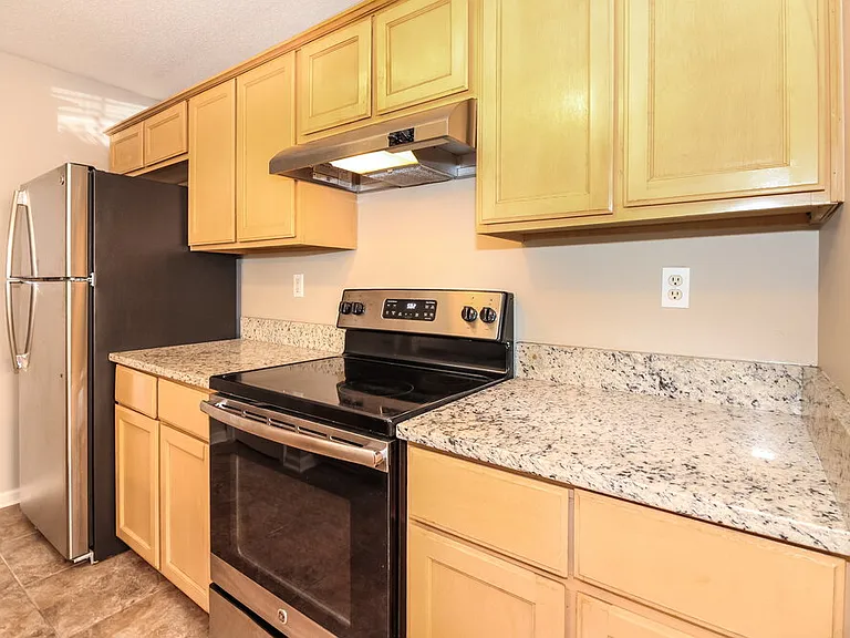 7166 Charlton Way — Photo 7