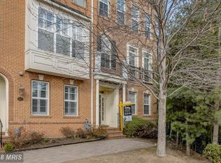 800 Branch Dr, Herndon, VA 20170