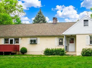 16 Ward St, Suffern, NY 10901