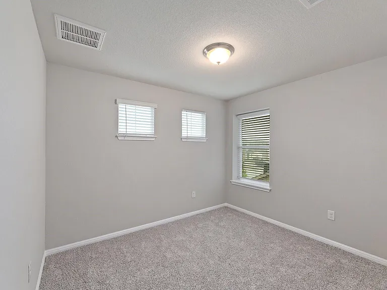 437 Otto Ave — Photo 23