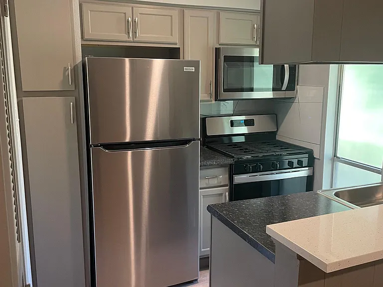 6906 Guadalupe St #406 — Photo 6